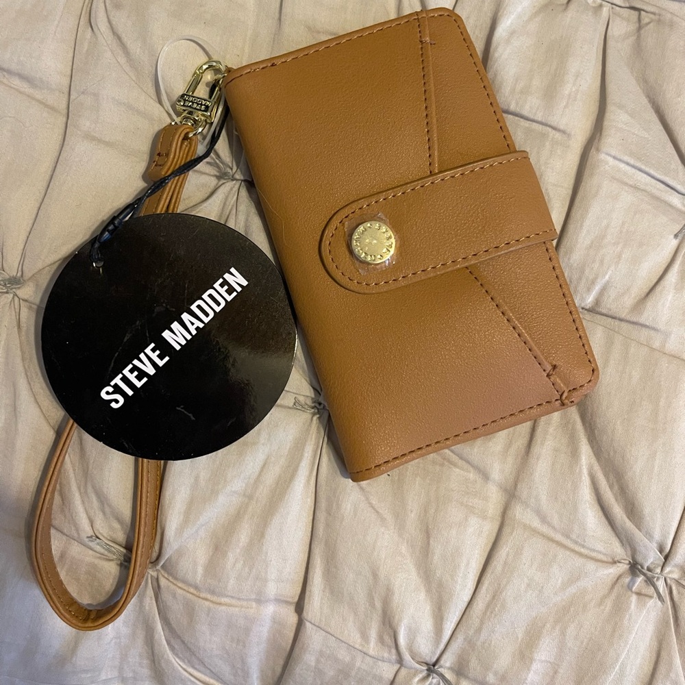 Steve Madden clutch